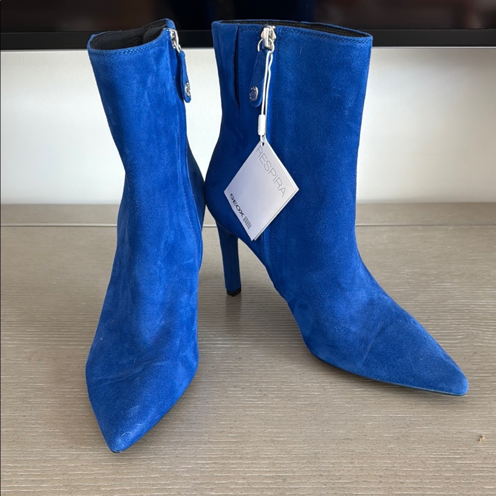 Geox Blue Heeled Boots Suede Pointed Toe